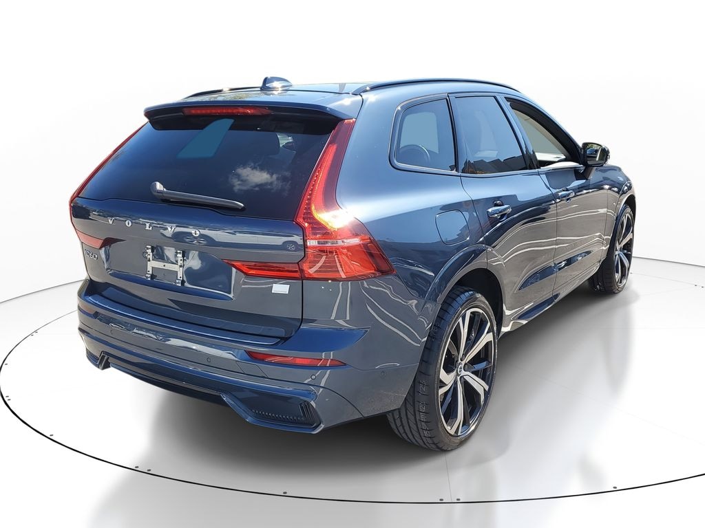 Used 2024 Volvo XC60 plug-in hybrid T8 Ultimate Dark SUV