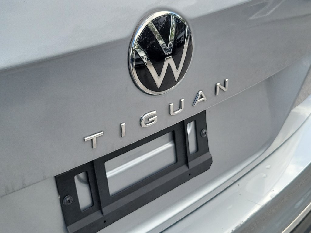 2024 Volkswagen Tiguan SE - Photo 6