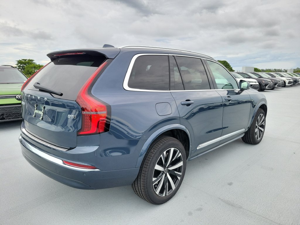 New 2027 Volvo XC90 B5 Core SUV