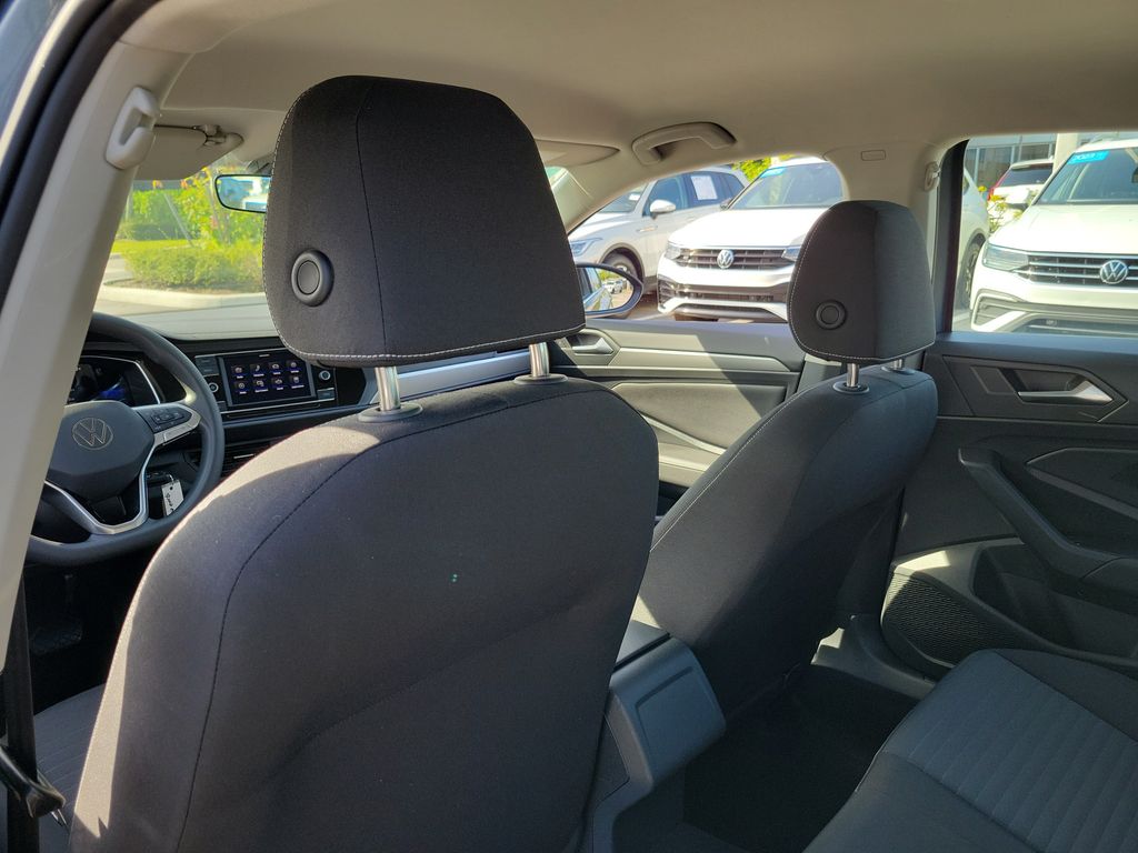 2023 Volkswagen Jetta S - Photo 11