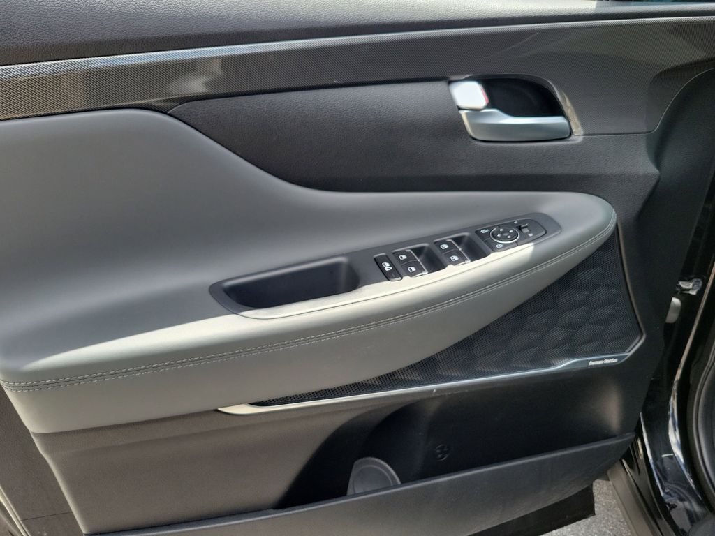 2022 Hyundai Santa Fe SEL - Photo 16