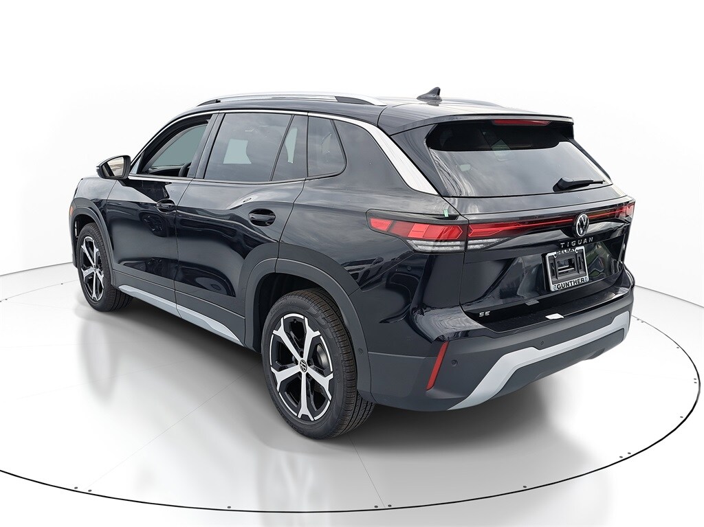 New 2025 Volkswagen Tiguan 2.0T SE SUV