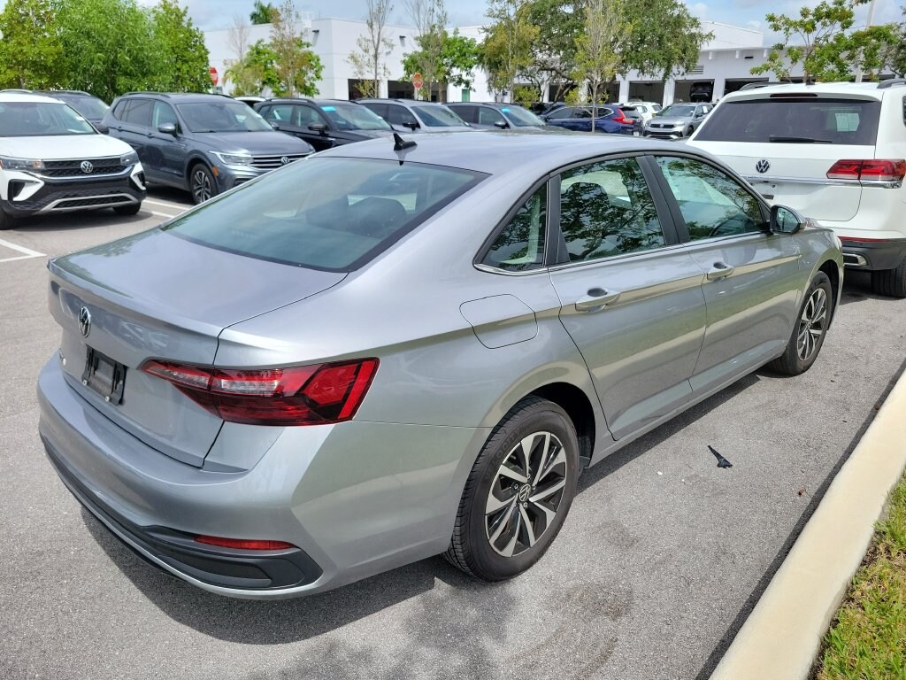 Used 2024 Volkswagen Jetta 1.5T S Sedan