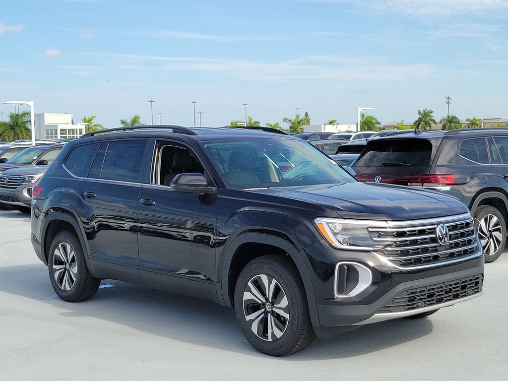 New 2026 Volkswagen Atlas SE SUV