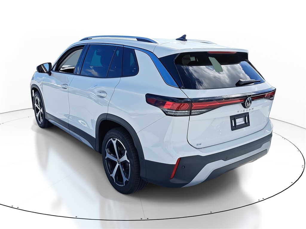 New 2026 Volkswagen Tiguan 2.0T SE SUV