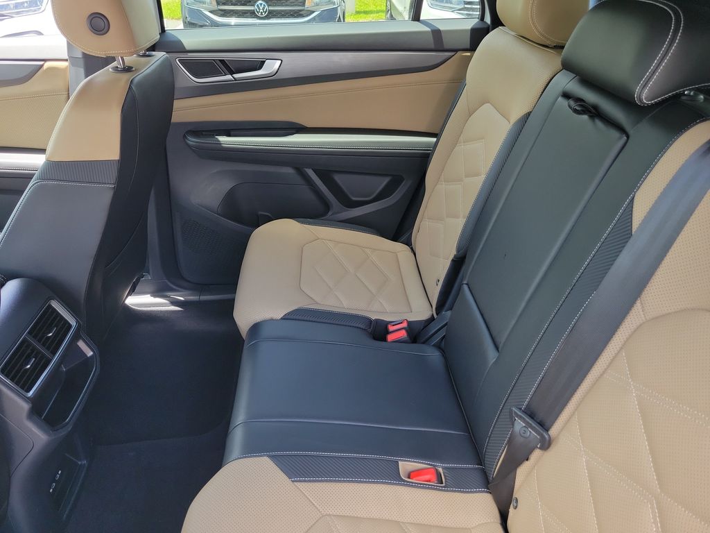 2024 Volkswagen Atlas Cross Sport SE - Photo 10