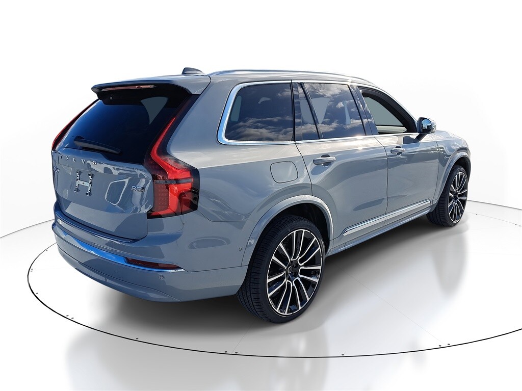 New 2026 Volvo XC90 B5 Plus 7-Seater SUV