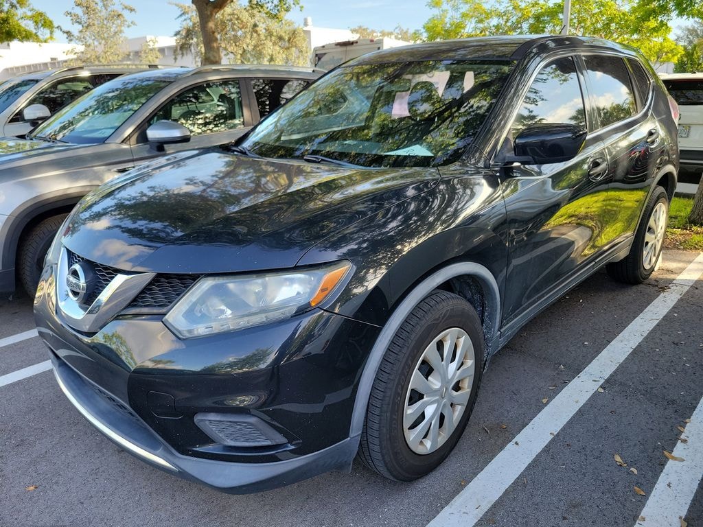 Used 2016 Nissan Rogue S SUV