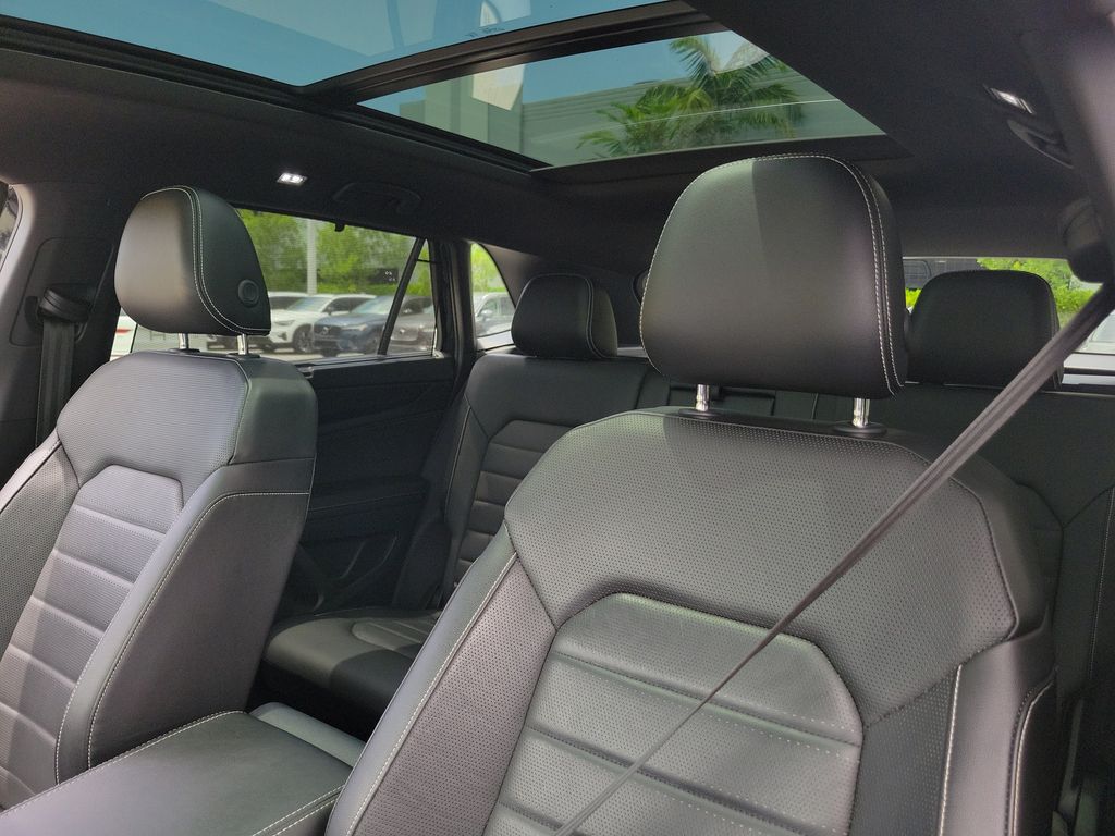 2024 Volkswagen Atlas Cross Sport SEL R-LINE - Photo 21