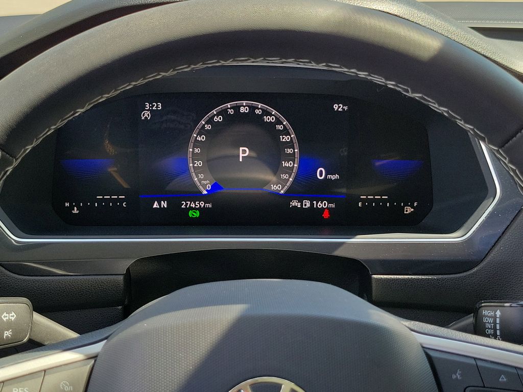 2023 Volkswagen Tiguan SE - Photo 26
