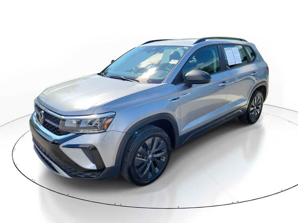 2024 Volkswagen Taos S - Photo 2