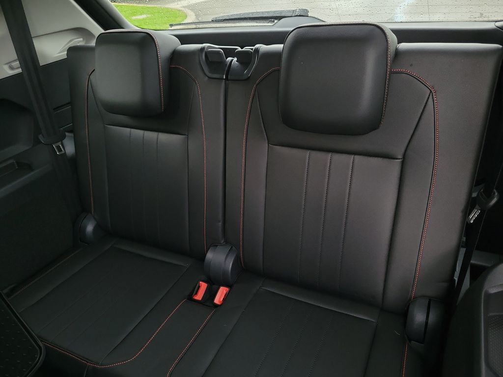 2024 Volkswagen Tiguan Wolfsburg Edition - Photo 11