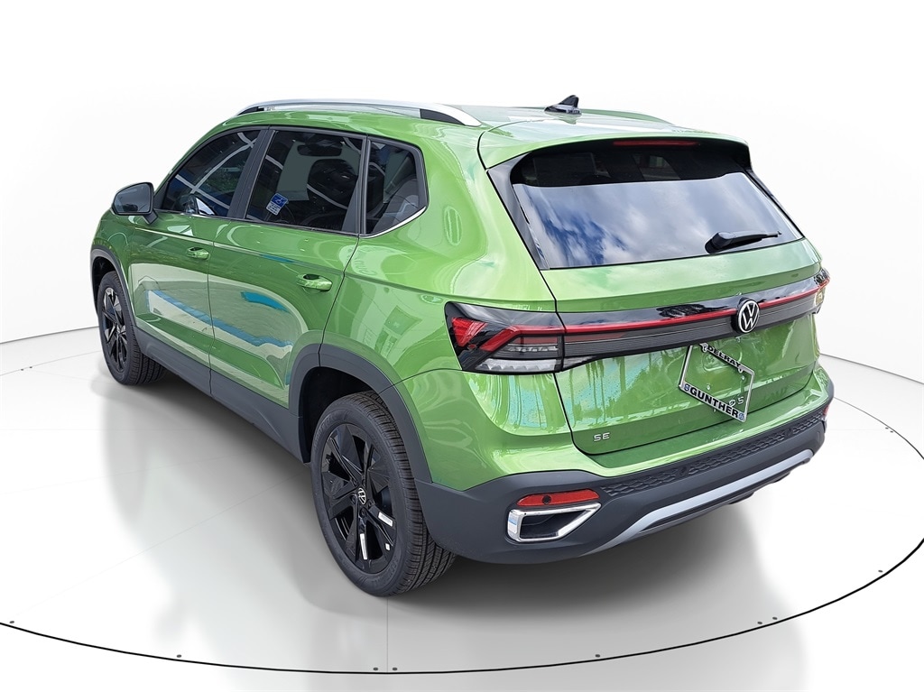 New 2026 Volkswagen Taos 1.5T SE SUV