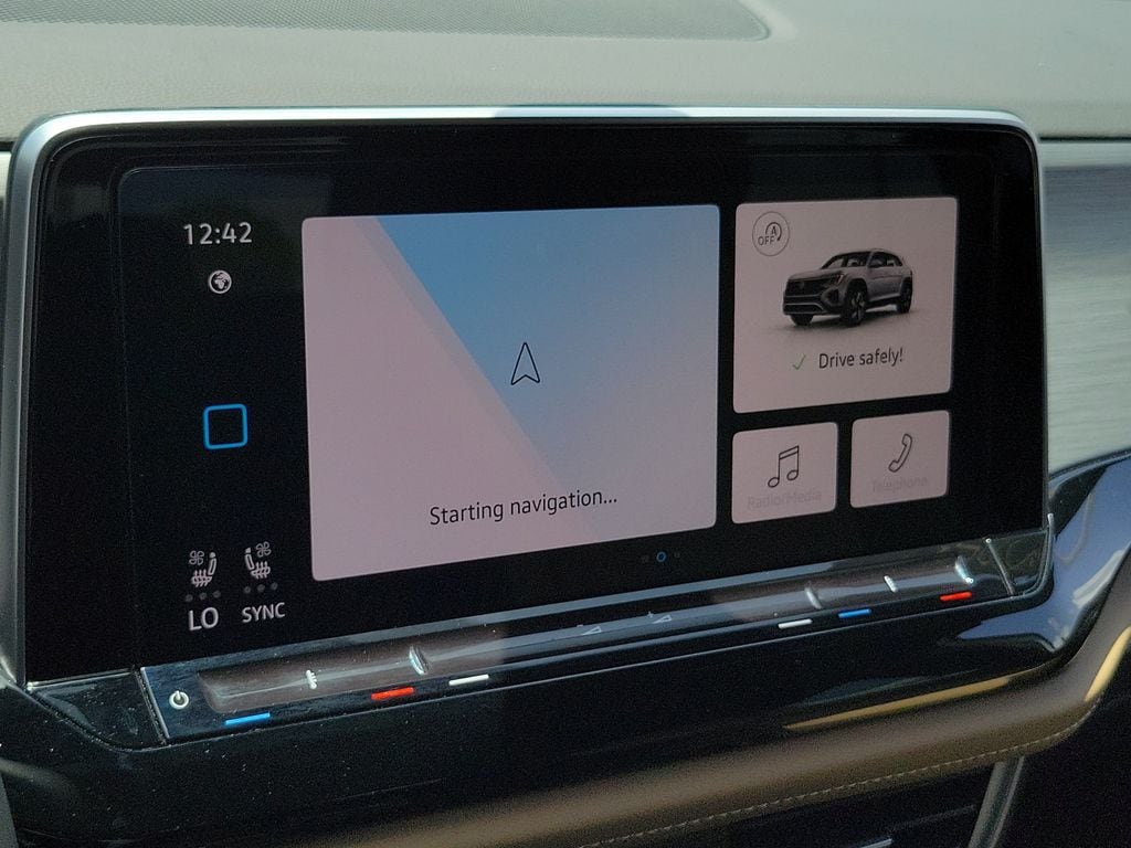 2024 Volkswagen Atlas Cross Sport SE - Photo 27