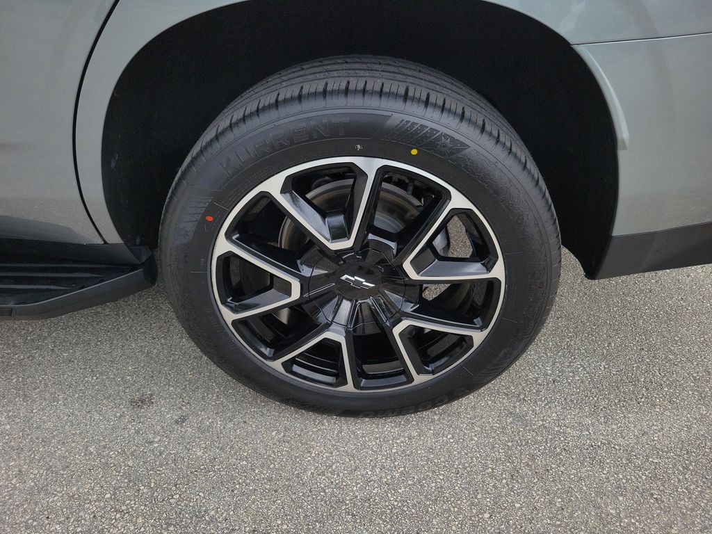 2024 Chevrolet Tahoe RST - Photo 9