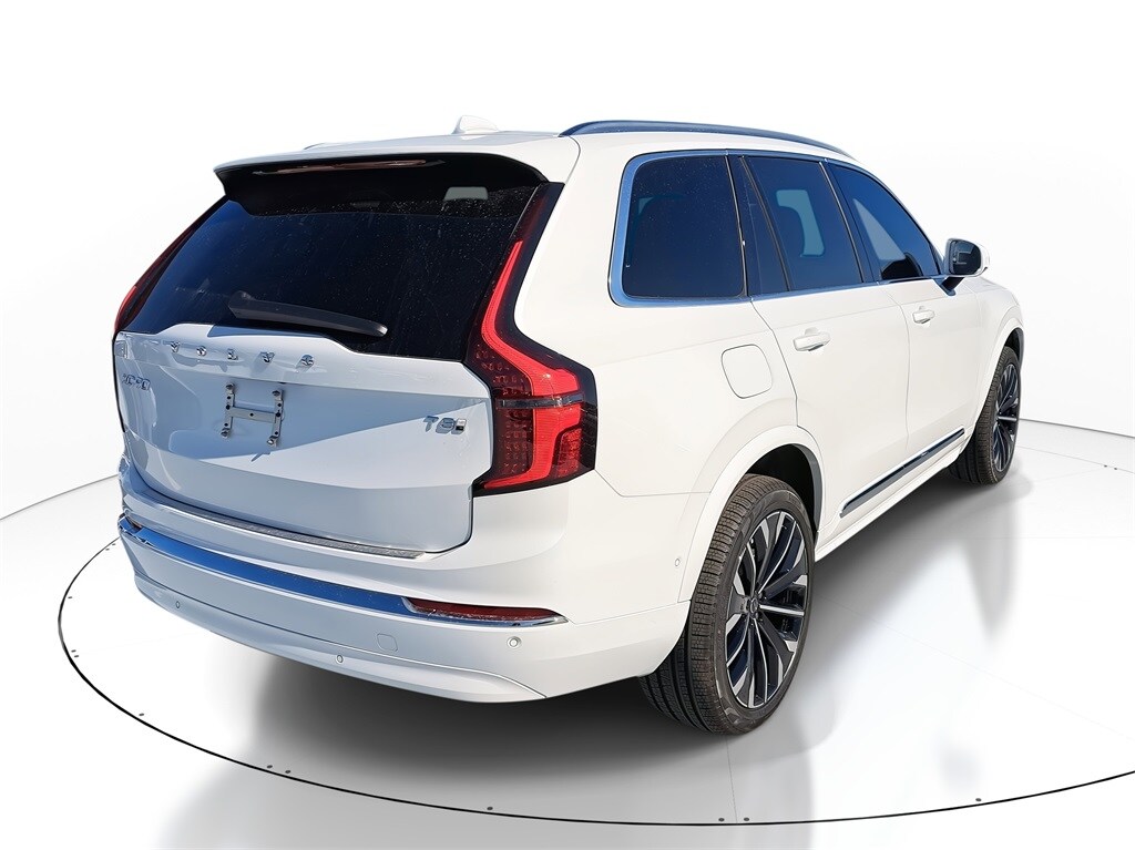New 2026 Volvo XC90 plug-in hybrid T8 Ultra 7-Seater SUV