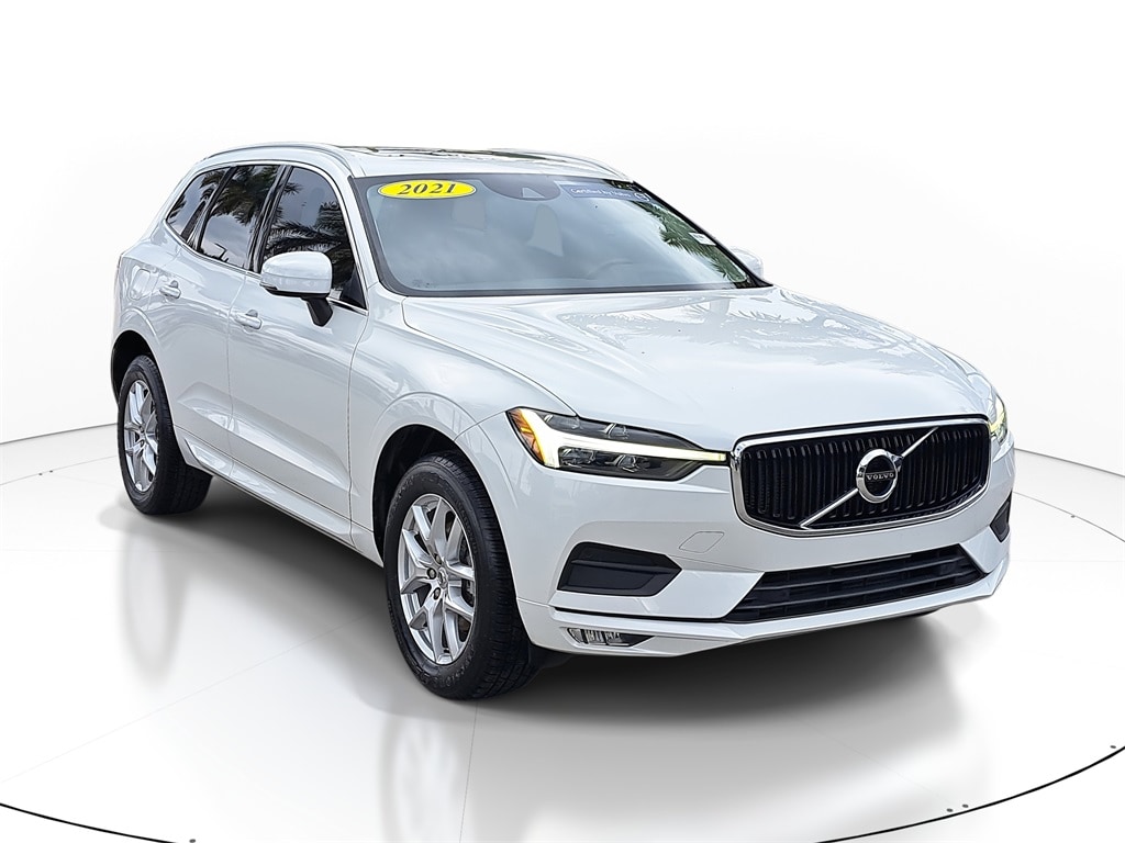 2021 Volvo XC60 Momentum