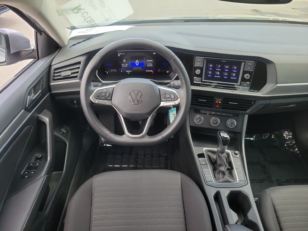2024 Volkswagen Jetta S - Photo 12