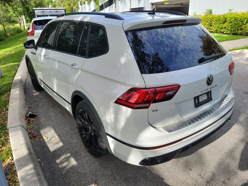 Certified 2023 Volkswagen Tiguan 2.0T SE R-Line Black SUV