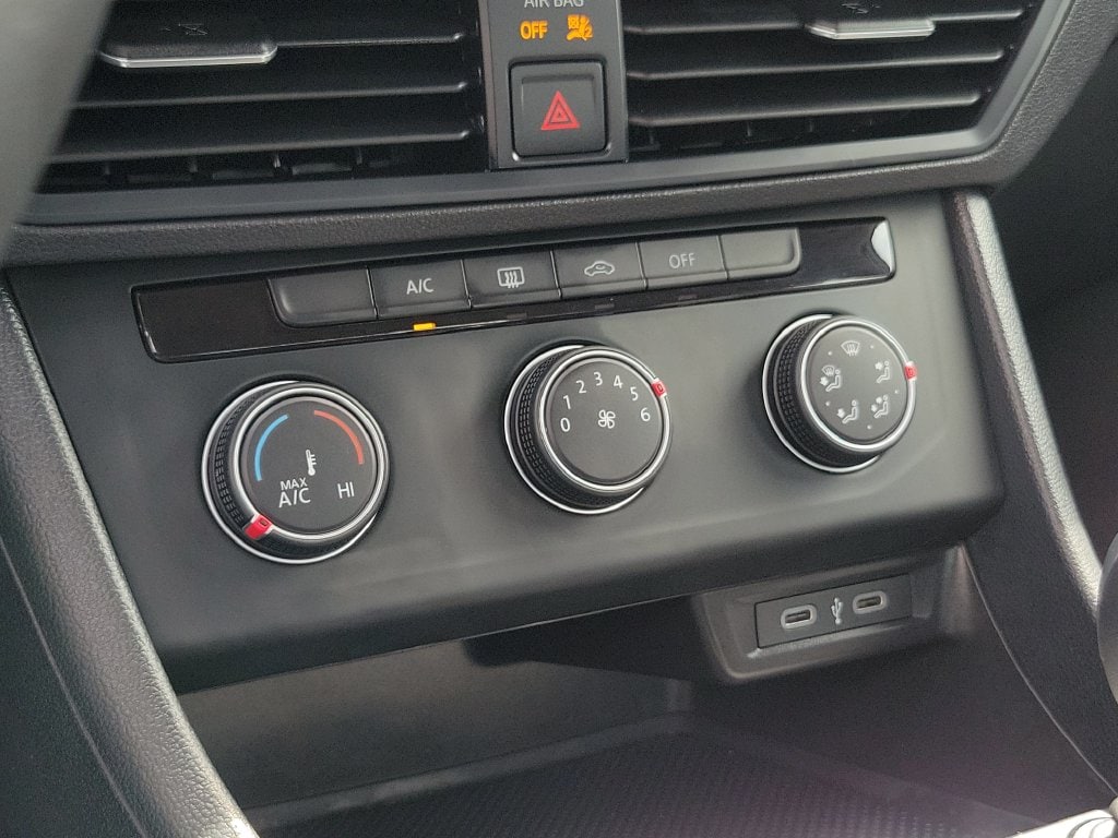 2023 Volkswagen Jetta S - Photo 13