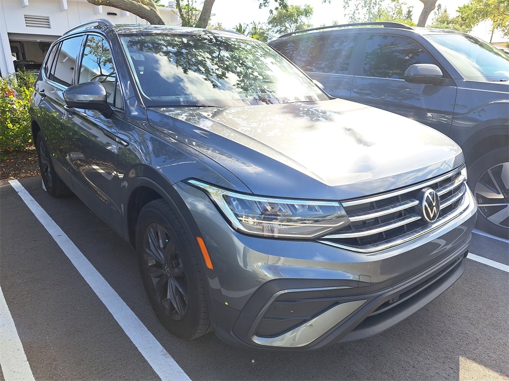 2022 Volkswagen Tiguan SE