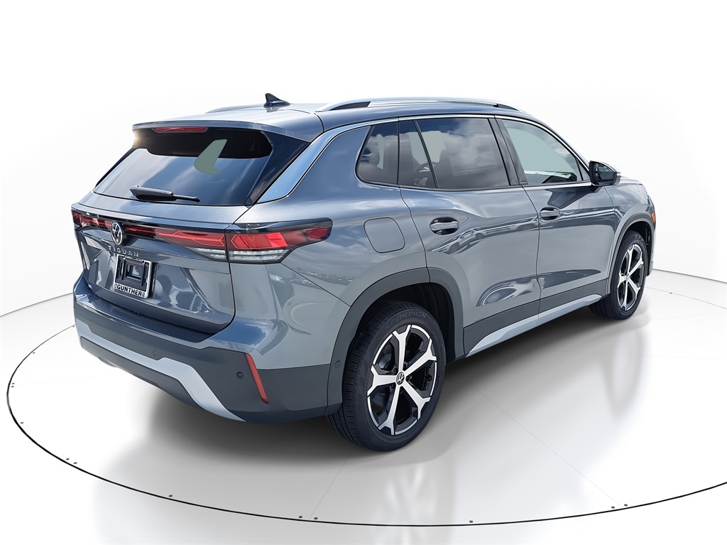 New 2025 Volkswagen Tiguan 2.0T SE SUV