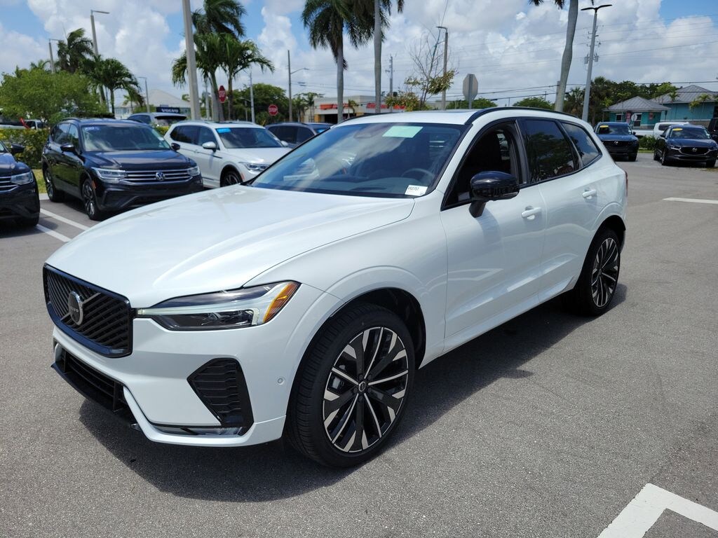 New 2026 Volvo XC60 B5 Ultra SUV
