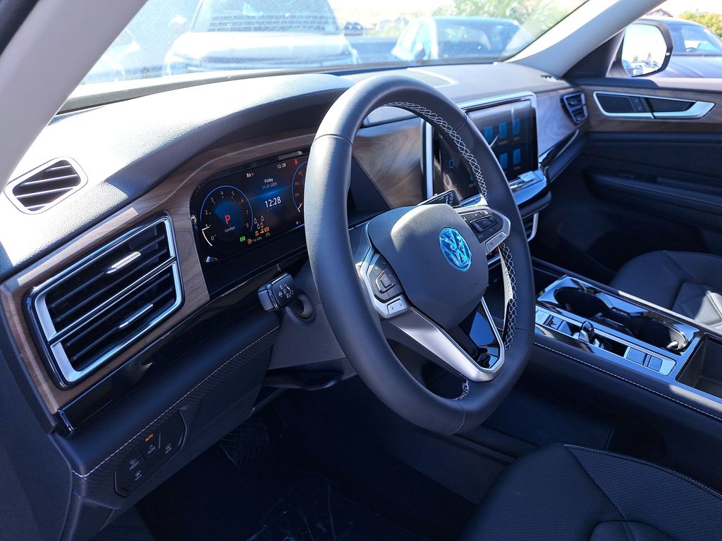 2026 Volkswagen Atlas SE w/Tech - Photo 19