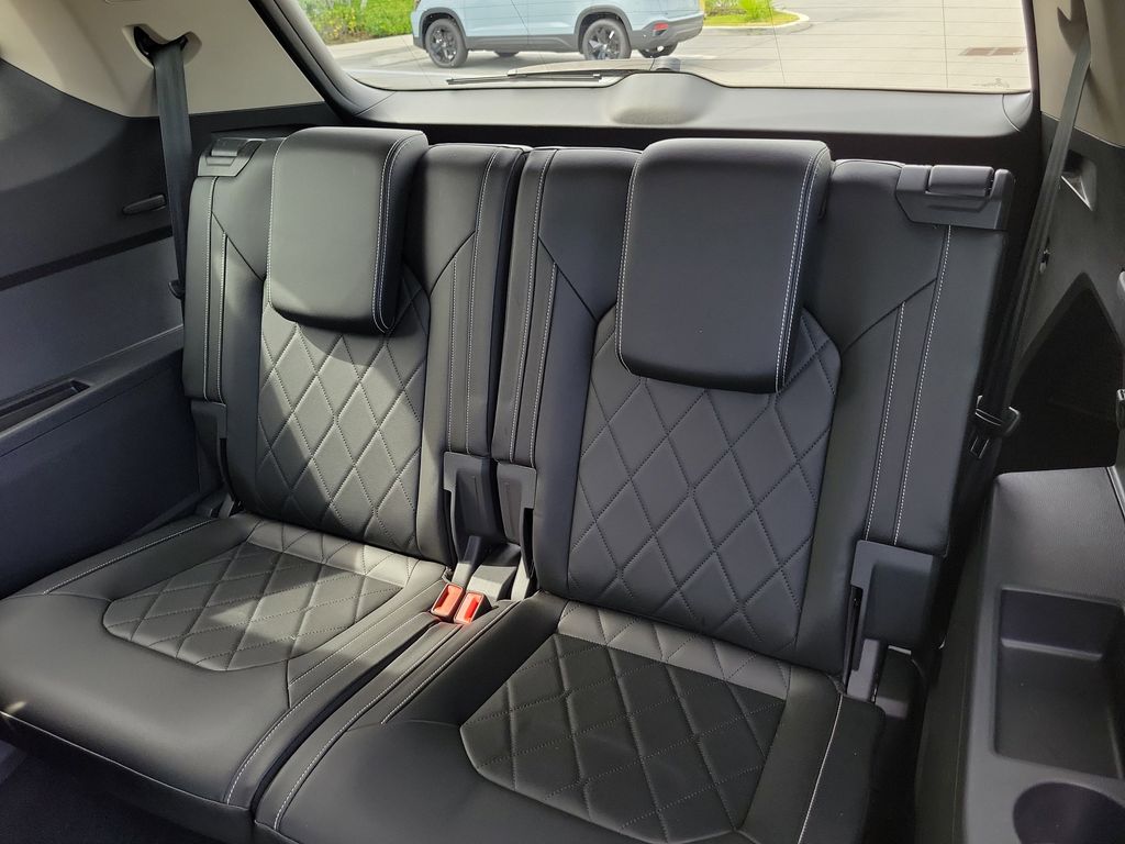 2024 Volkswagen Atlas SEL Premium R-Line - Photo 11