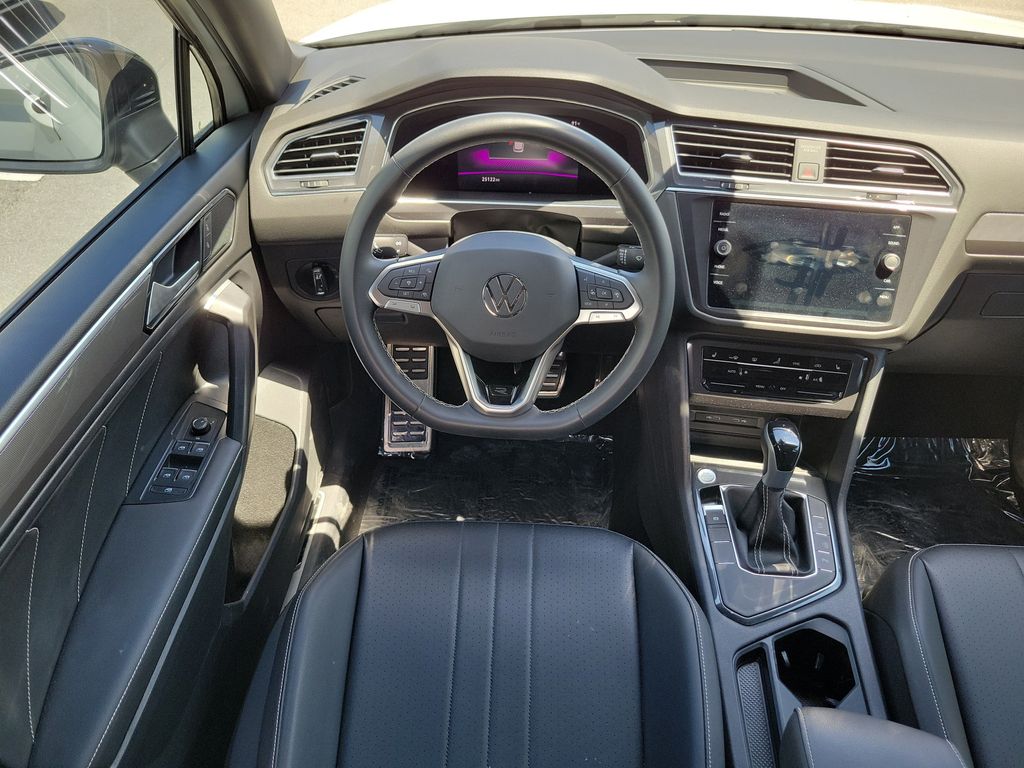 2023 Volkswagen Tiguan SE R-LINE BLACK - Photo 14