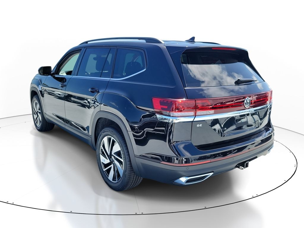 New 2026 Volkswagen Atlas 2.0T SE w/Technology SUV