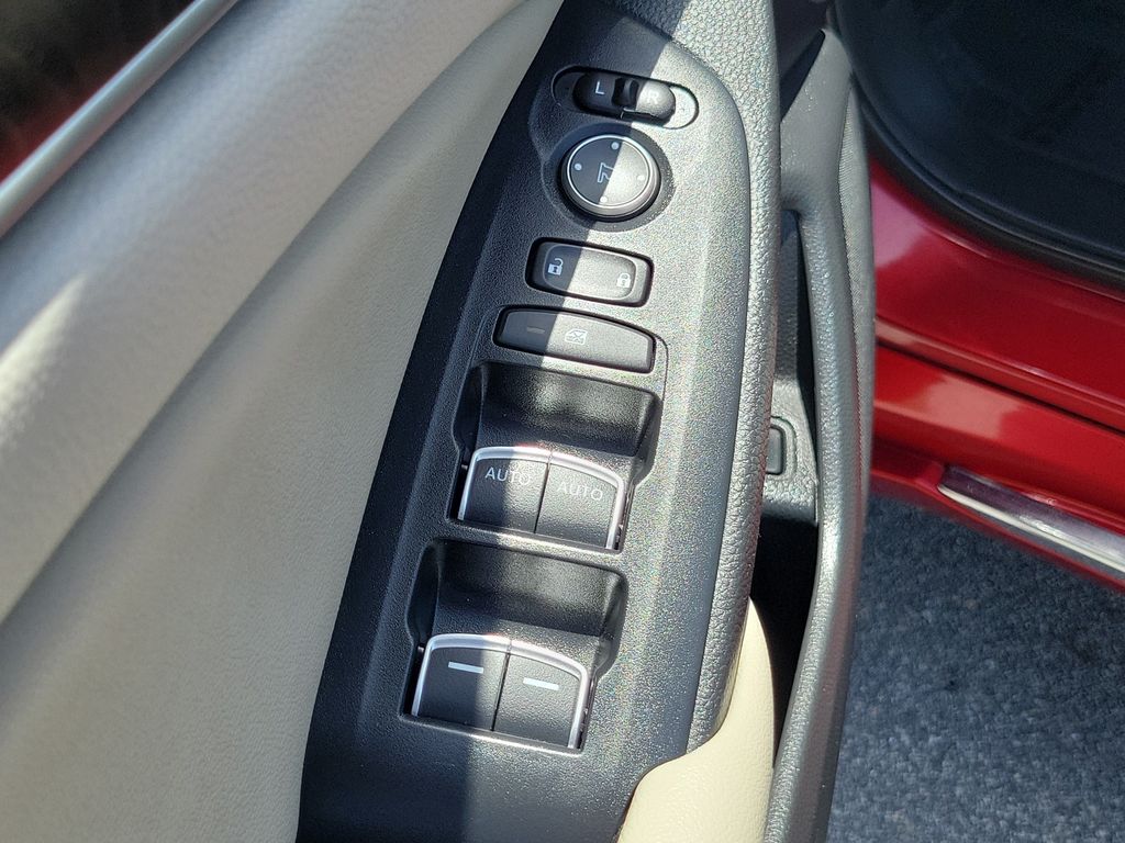 2020 Honda Accord EX - Photo 17
