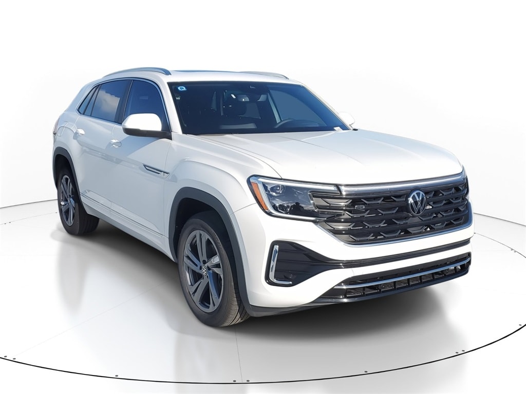 2024 Volkswagen Atlas Cross Sport SEL R-LINE's photo