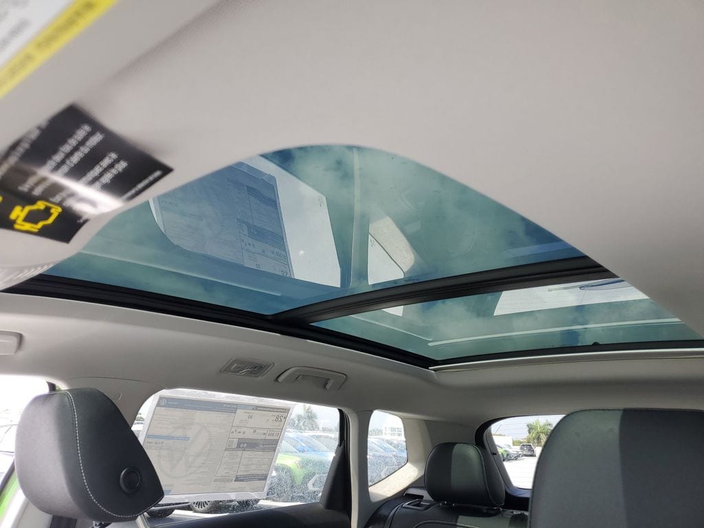 2025 Volkswagen Taos SE - Photo 21