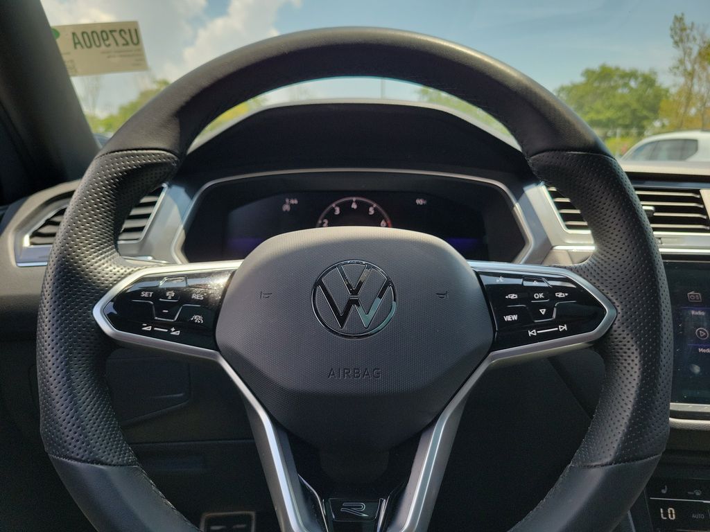 2023 Volkswagen Tiguan SE R-LINE BLACK - Photo 24