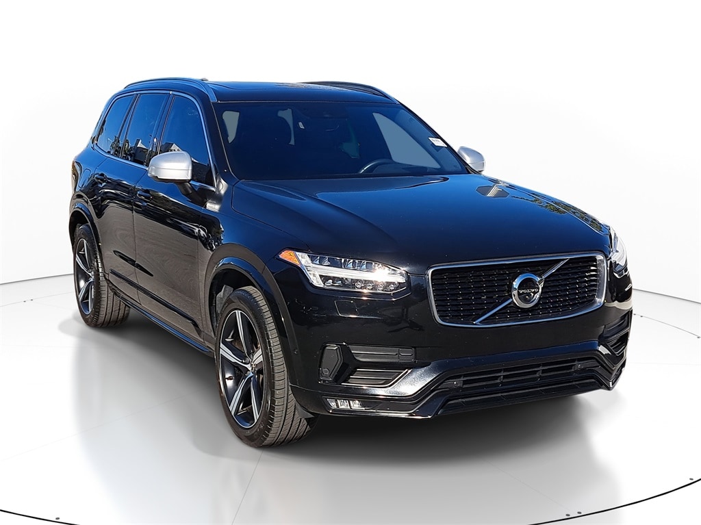 2023 Volvo XC60 Ultimate's photo