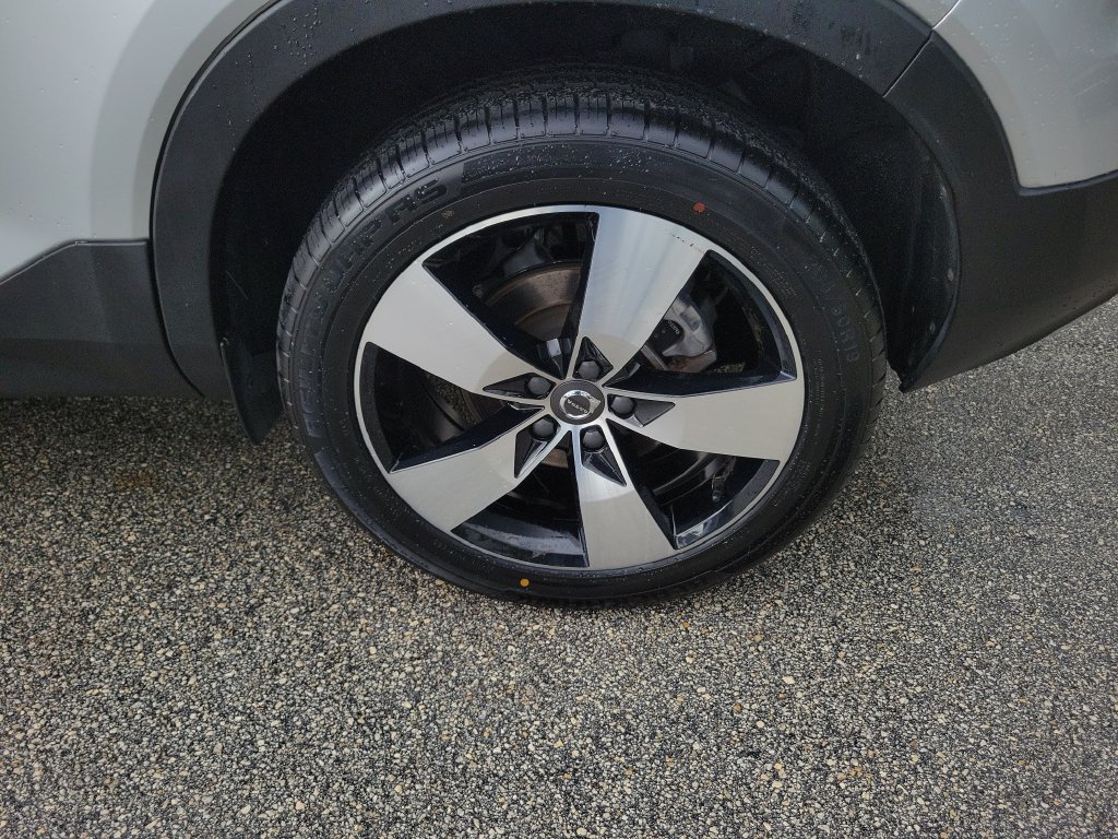 2019 Volvo XC40 Momentum - Photo 9