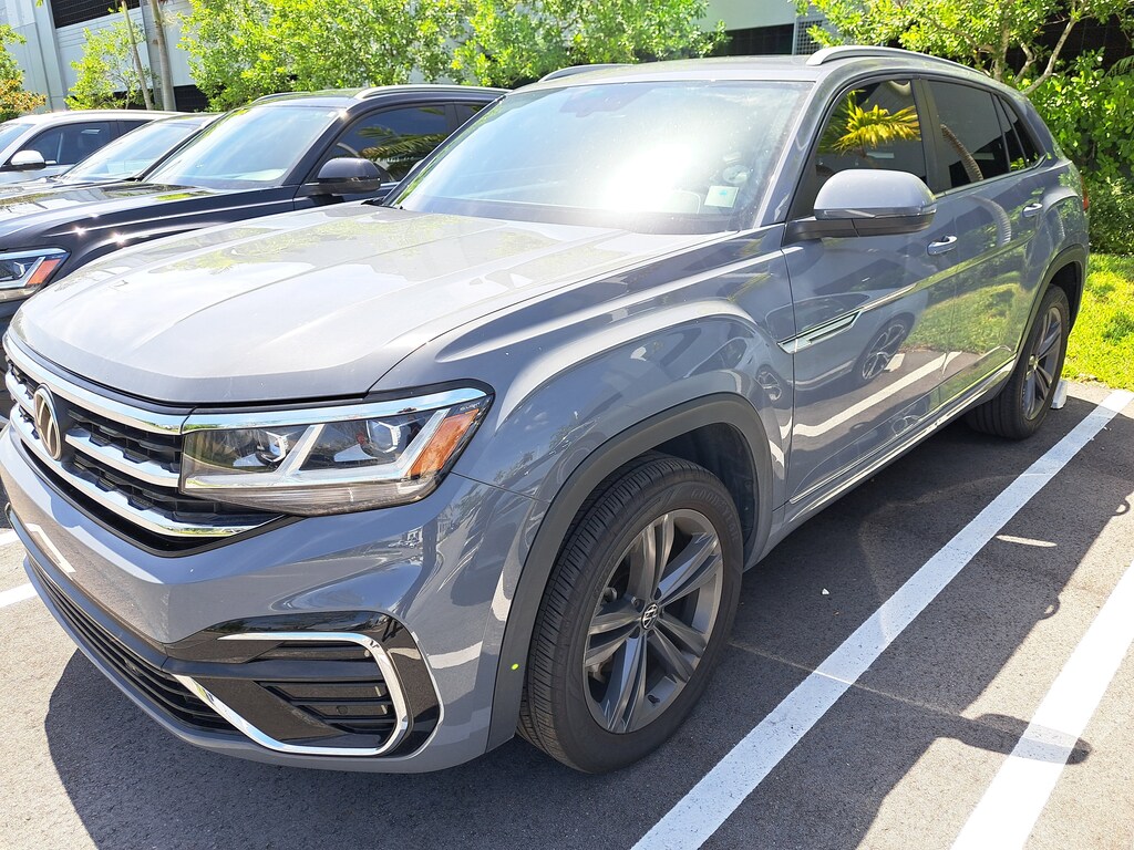Used 2021 Volkswagen Atlas Cross Sport 3.6L V6 SE w/Technology R-Line SUV