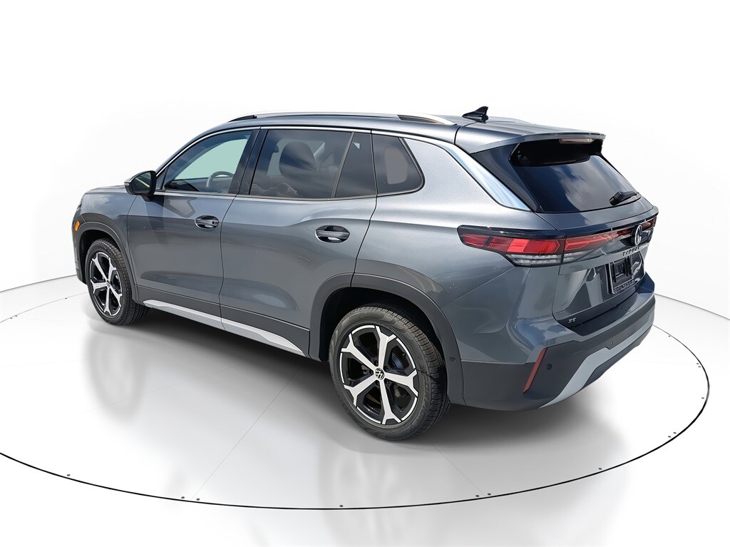 New 2025 Volkswagen Tiguan 2.0T SE SUV