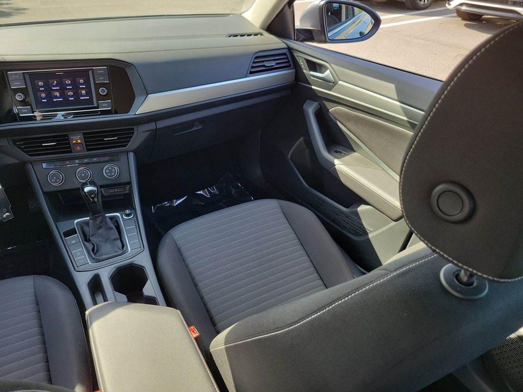 2023 Volkswagen Jetta S - Photo 14