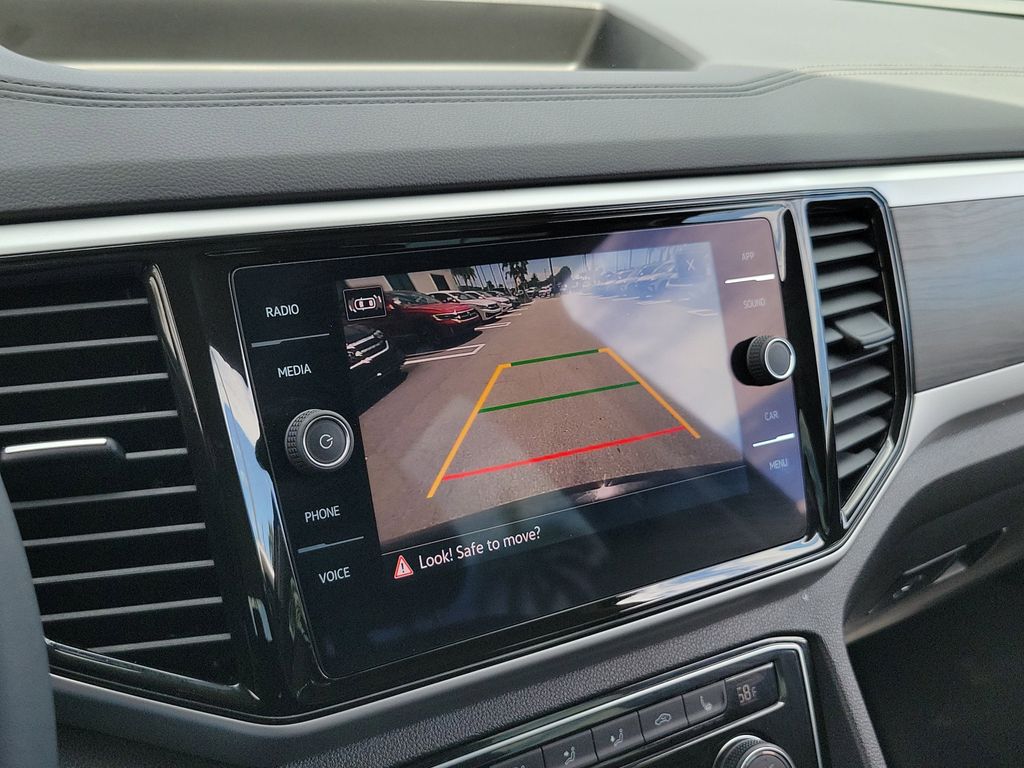 2023 Volkswagen Atlas SE w/Tech - Photo 29