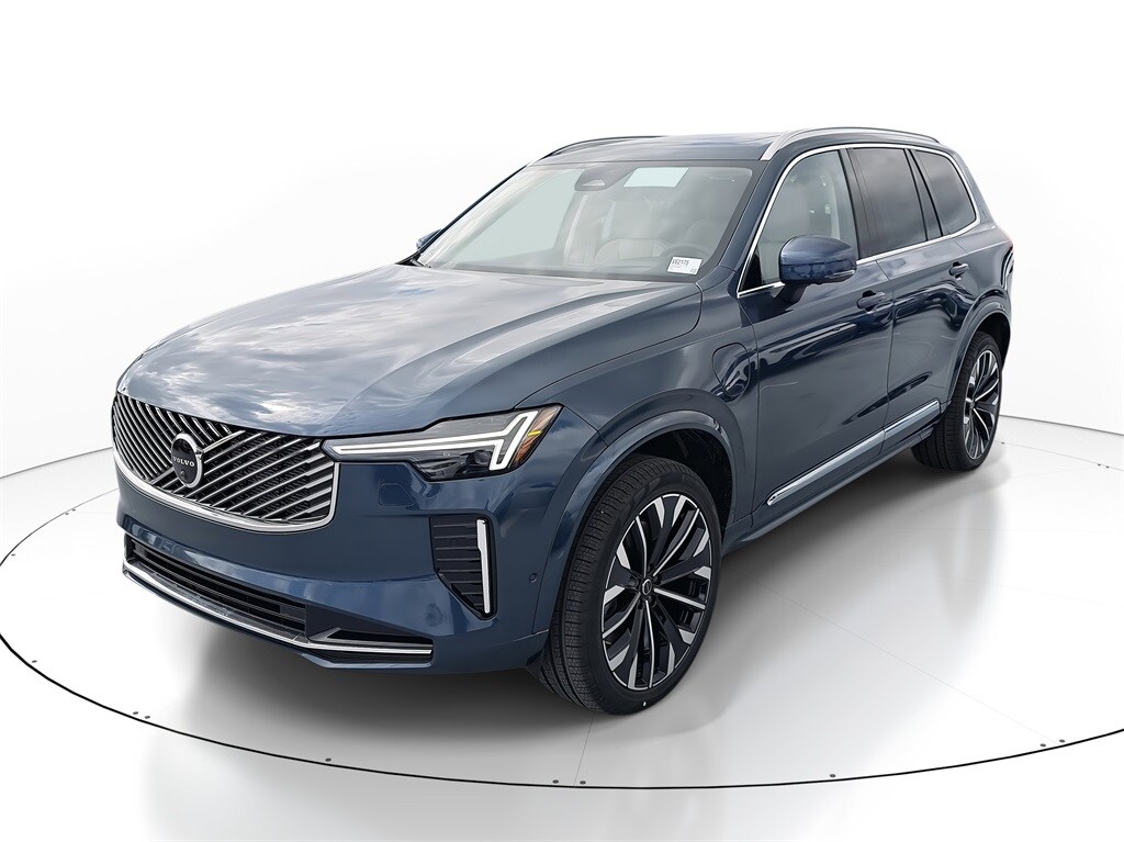 New 2026 Volvo XC90 plug-in hybrid T8 Ultra 7-Seater SUV
