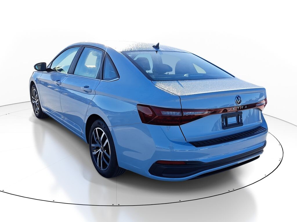 New 2026 Volkswagen Jetta 1.5T SE Sedan