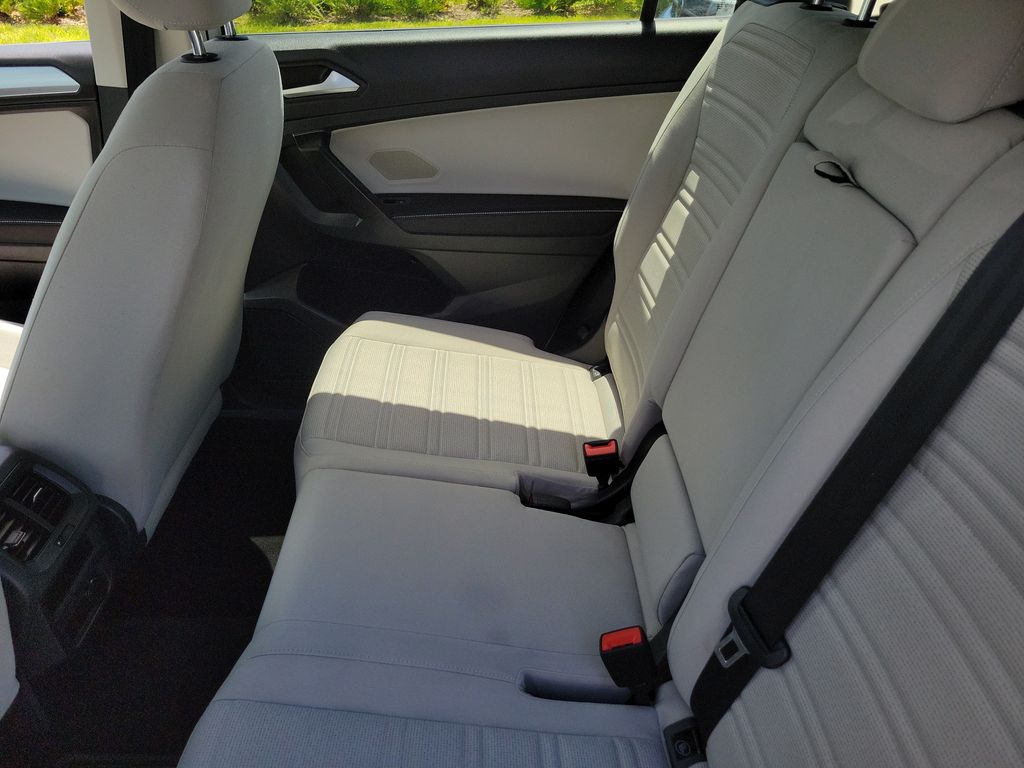 2022 Volkswagen Tiguan S - Photo 11
