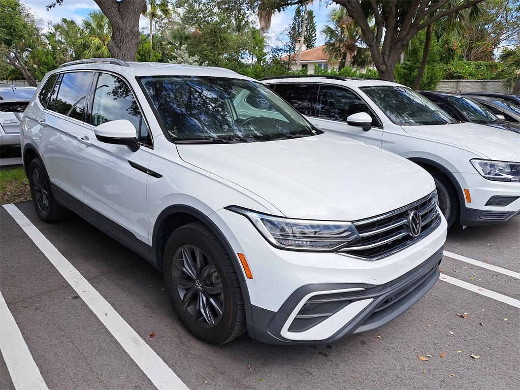 2022 Volkswagen Tiguan SE