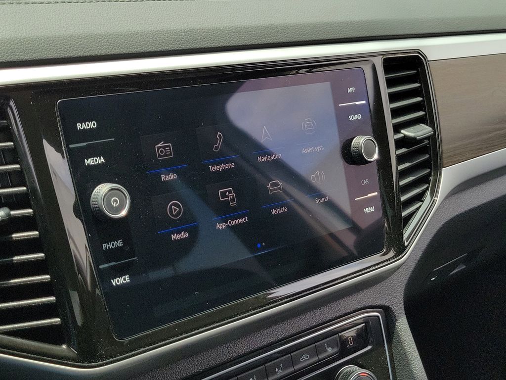 2023 Volkswagen Atlas SE w/Tech - Photo 28