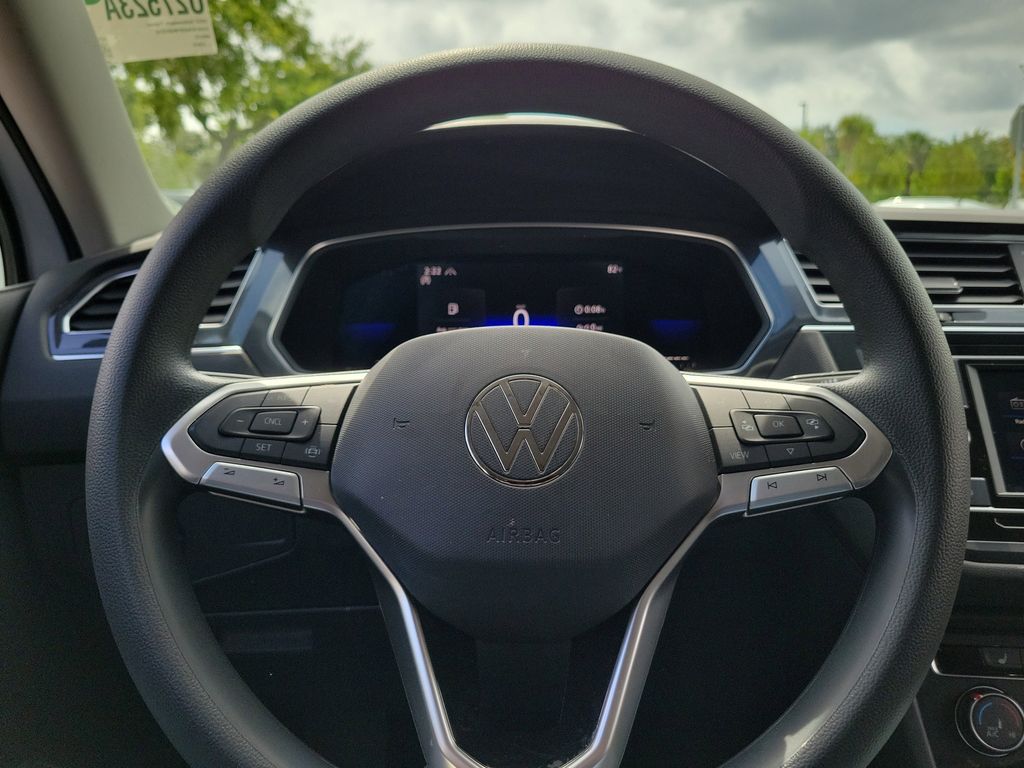 2023 Volkswagen Tiguan S - Photo 23