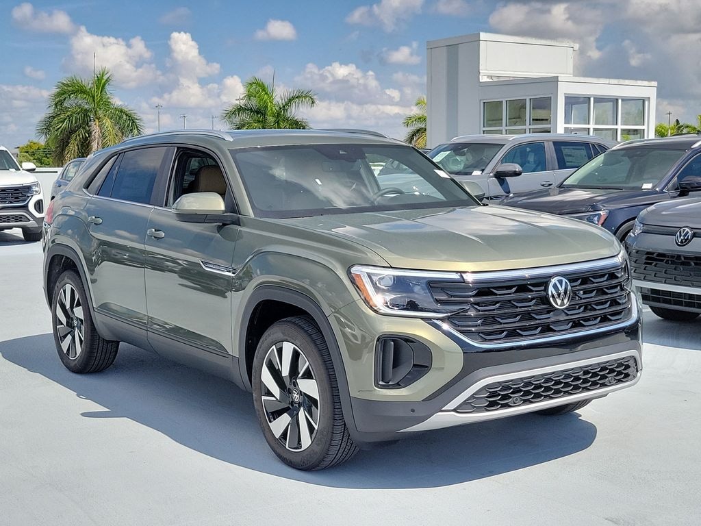 New 2025 Volkswagen Taos 1.5T S SUV