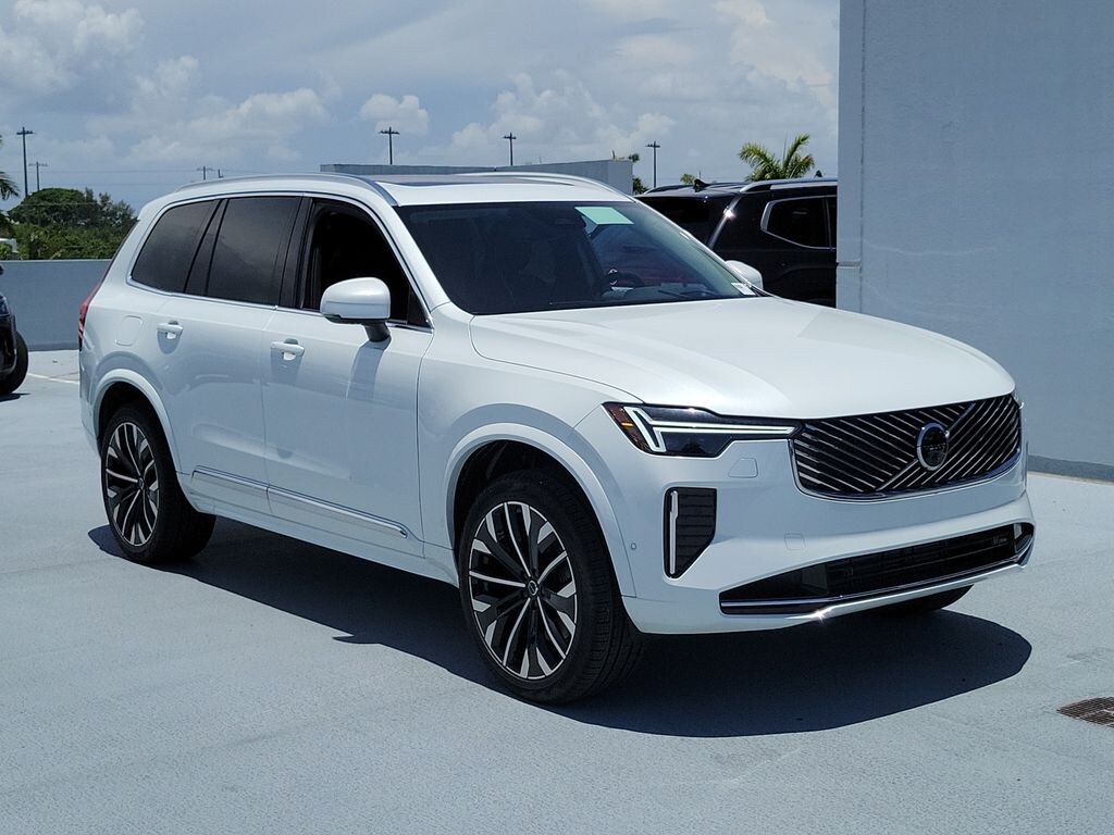New 2026 Volvo XC90 plug-in hybrid T8 Ultra 7-Seater SUV