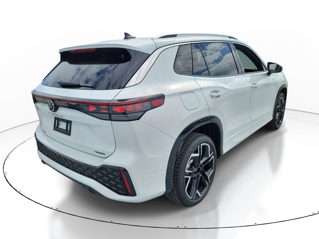 New 2026 Volkswagen Tiguan 2.0T SEL R-Line Turbo SUV